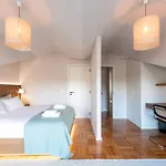 Aires Gouveia Penthouse Apartment *