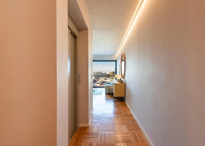 Aires Gouveia Penthouse Porto